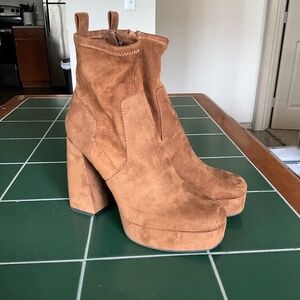 Melrose & Market Emerson Platform Heeled Boot